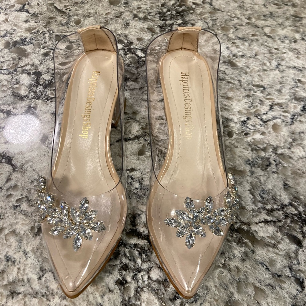 Size 36 “Cinderella” bridal kitten heels